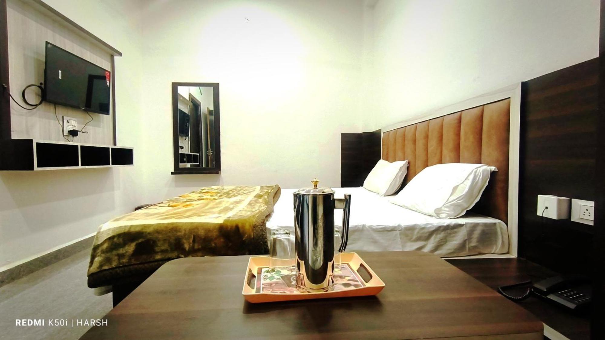 Hotel Mahaveer Chanderi 外观 照片